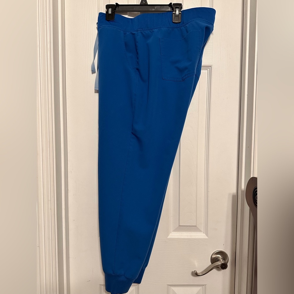 Figs Royal Blue used a few times still in very good condition